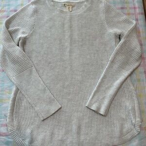 AKINI Lightweight Off WhiteKnit Sweater for Women With Zipper Sides New No Tags